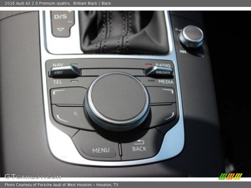 Controls of 2016 A3 2.0 Premium quattro