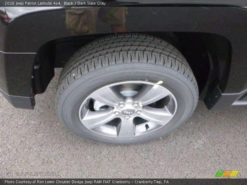 Black / Dark Slate Gray 2016 Jeep Patriot Latitude 4x4