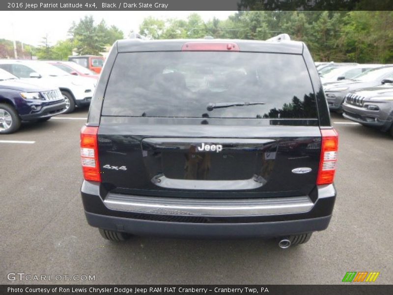 Black / Dark Slate Gray 2016 Jeep Patriot Latitude 4x4