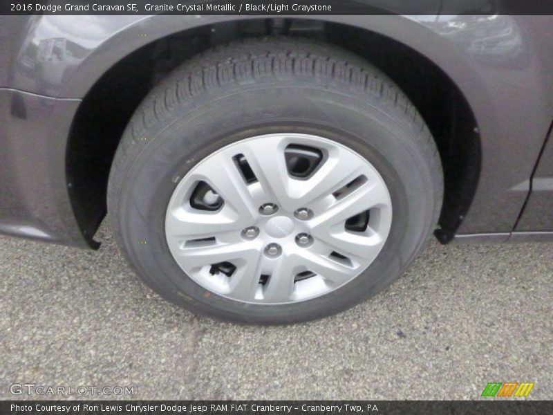 Granite Crystal Metallic / Black/Light Graystone 2016 Dodge Grand Caravan SE