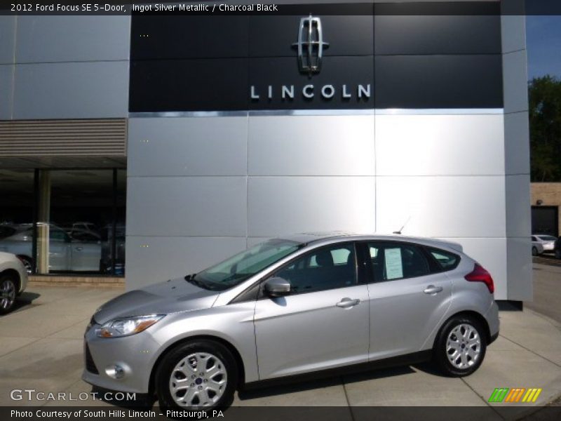 Ingot Silver Metallic / Charcoal Black 2012 Ford Focus SE 5-Door