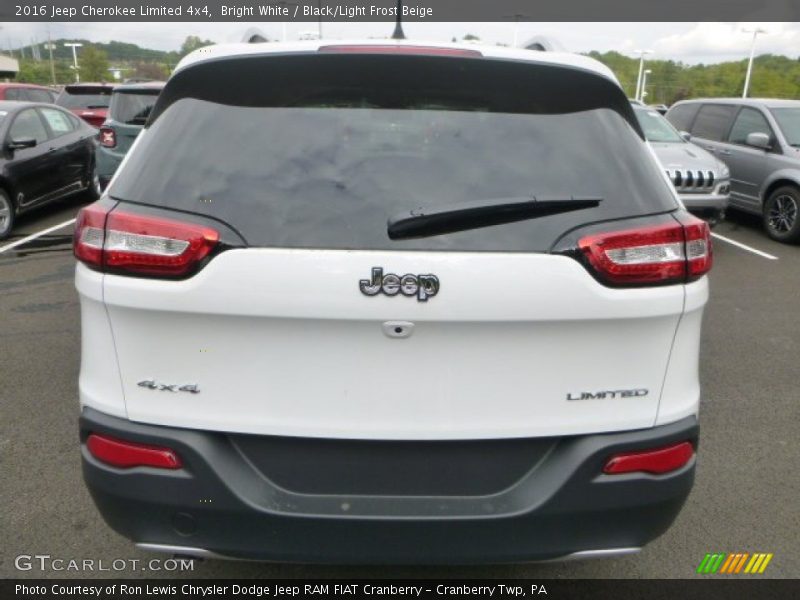 Bright White / Black/Light Frost Beige 2016 Jeep Cherokee Limited 4x4