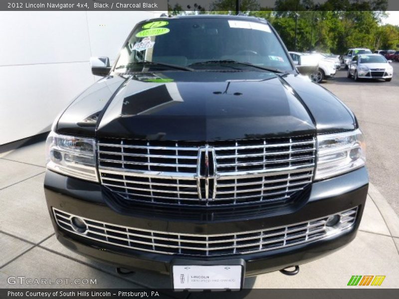 Black / Charcoal Black 2012 Lincoln Navigator 4x4