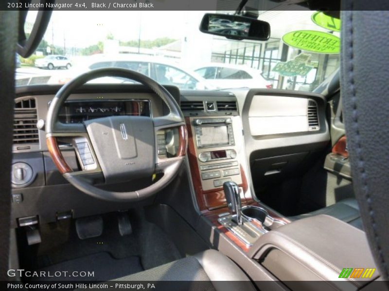 Black / Charcoal Black 2012 Lincoln Navigator 4x4