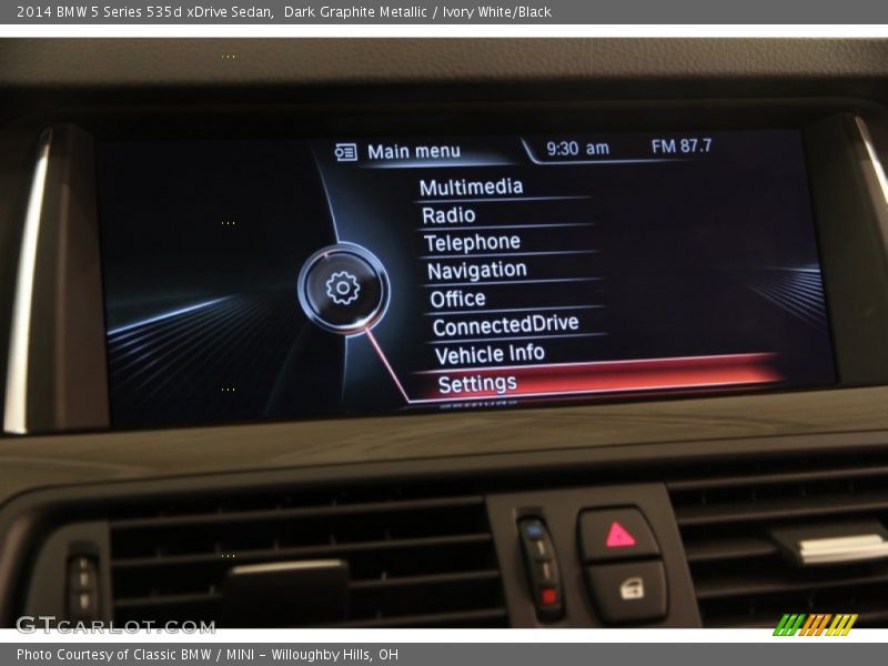 Dark Graphite Metallic / Ivory White/Black 2014 BMW 5 Series 535d xDrive Sedan