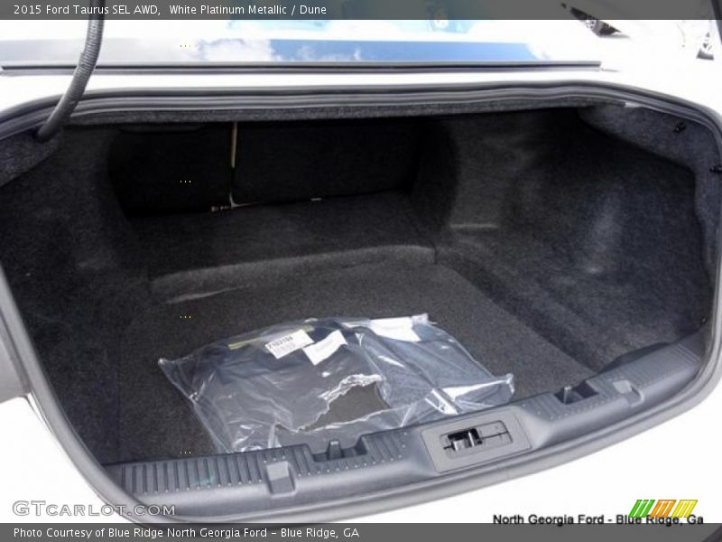 White Platinum Metallic / Dune 2015 Ford Taurus SEL AWD