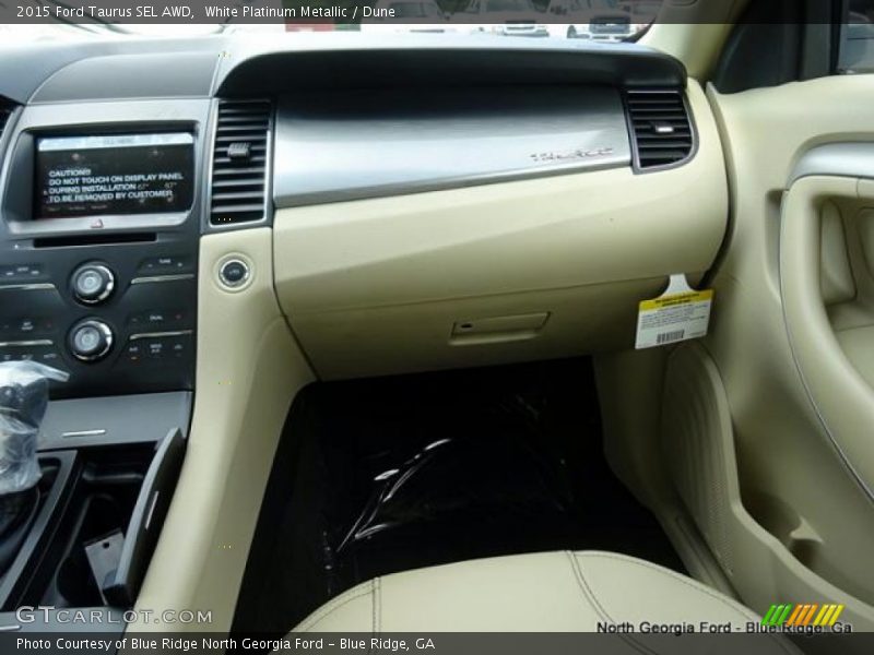 White Platinum Metallic / Dune 2015 Ford Taurus SEL AWD