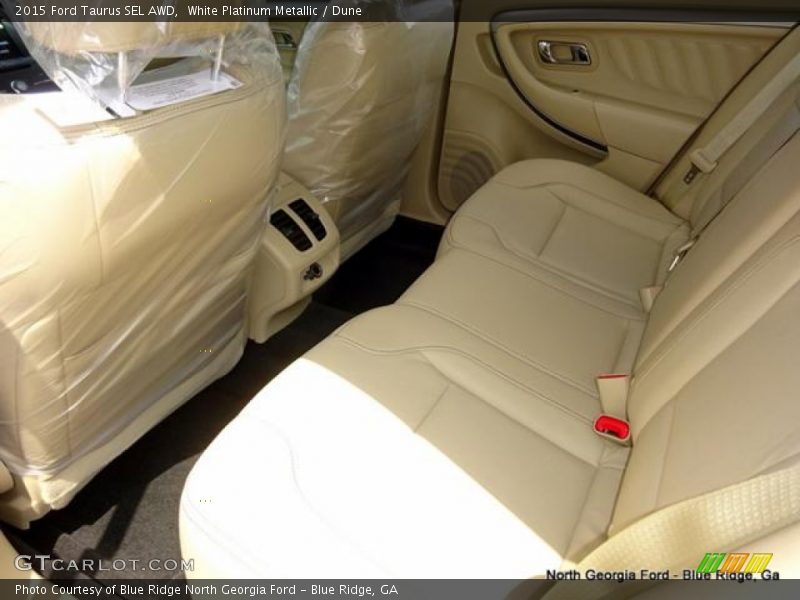 White Platinum Metallic / Dune 2015 Ford Taurus SEL AWD