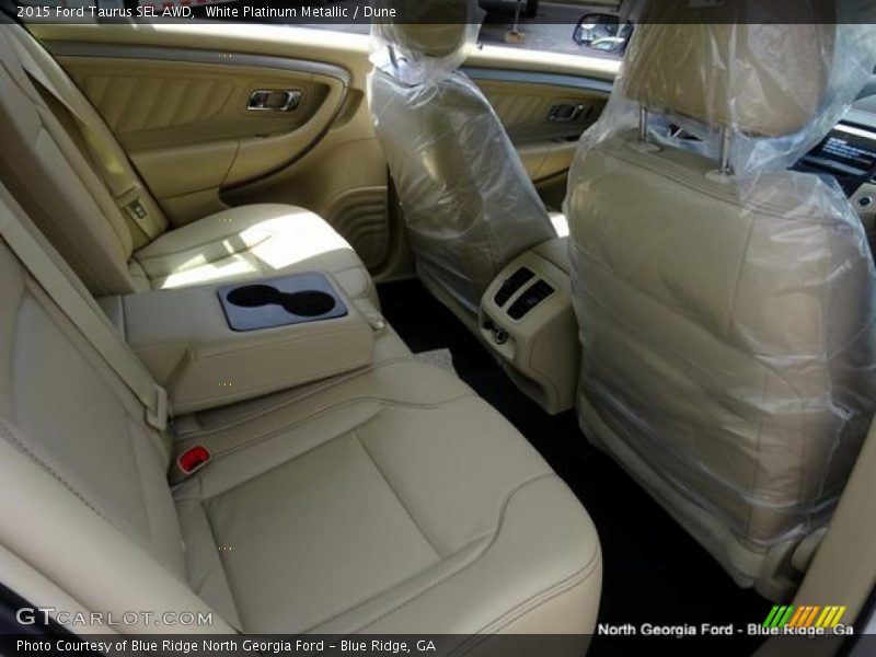 White Platinum Metallic / Dune 2015 Ford Taurus SEL AWD