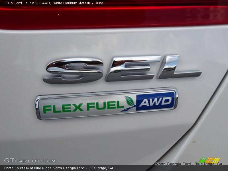 White Platinum Metallic / Dune 2015 Ford Taurus SEL AWD