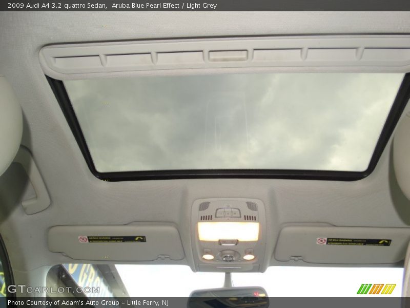 Aruba Blue Pearl Effect / Light Grey 2009 Audi A4 3.2 quattro Sedan