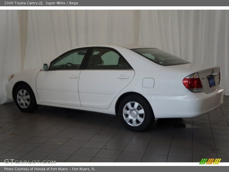Super White / Beige 2006 Toyota Camry LE