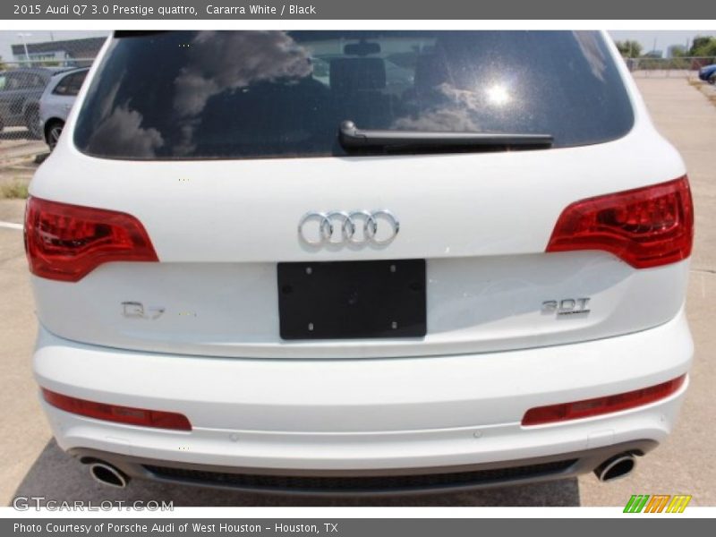 Cararra White / Black 2015 Audi Q7 3.0 Prestige quattro