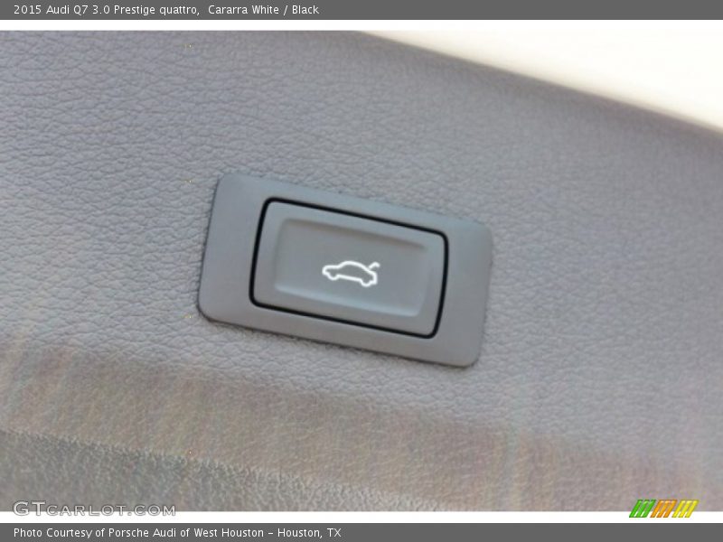 Cararra White / Black 2015 Audi Q7 3.0 Prestige quattro
