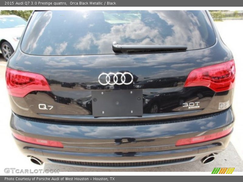 Orca Black Metallic / Black 2015 Audi Q7 3.0 Prestige quattro