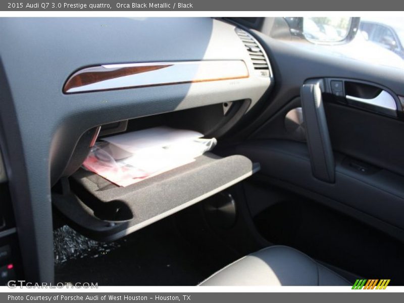Orca Black Metallic / Black 2015 Audi Q7 3.0 Prestige quattro