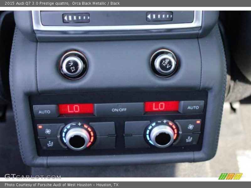 Orca Black Metallic / Black 2015 Audi Q7 3.0 Prestige quattro