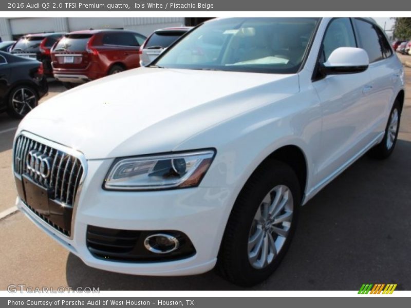 Ibis White / Pistachio Beige 2016 Audi Q5 2.0 TFSI Premium quattro