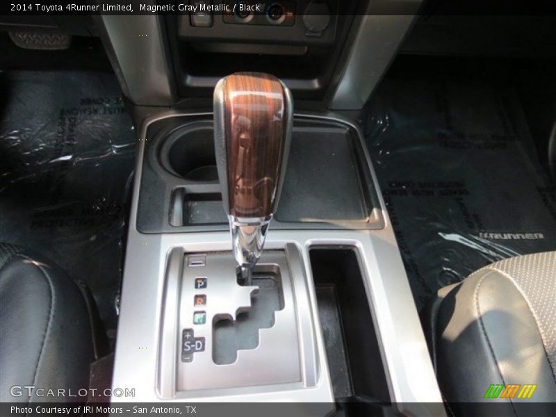 Magnetic Gray Metallic / Black 2014 Toyota 4Runner Limited