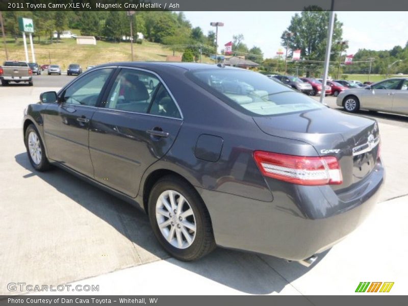 Magnetic Gray Metallic / Ash 2011 Toyota Camry XLE V6