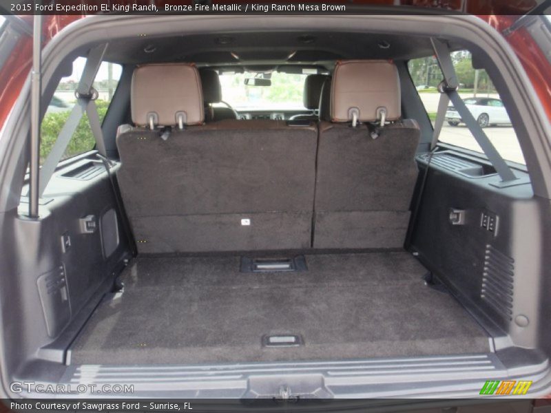  2015 Expedition EL King Ranch Trunk