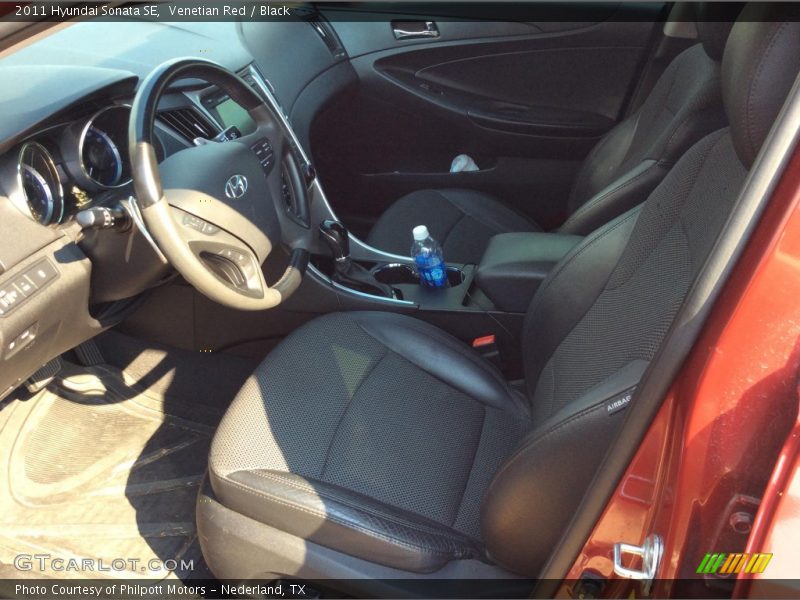 Venetian Red / Black 2011 Hyundai Sonata SE