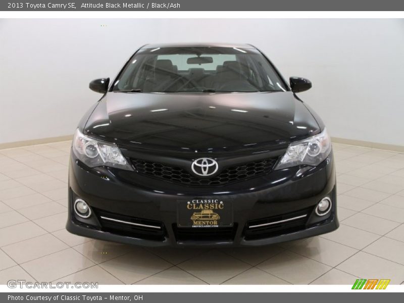 Attitude Black Metallic / Black/Ash 2013 Toyota Camry SE