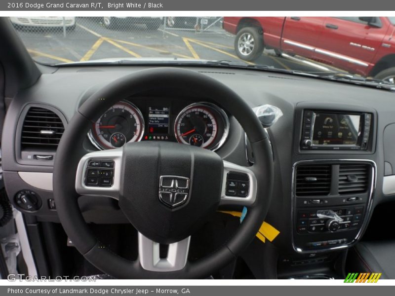 Bright White / Black 2016 Dodge Grand Caravan R/T