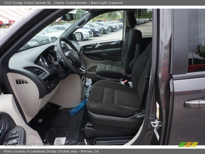  2016 Grand Caravan SE Black/Light Graystone Interior