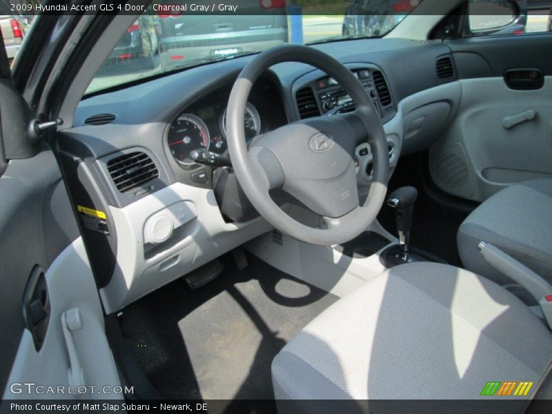 Charcoal Gray / Gray 2009 Hyundai Accent GLS 4 Door