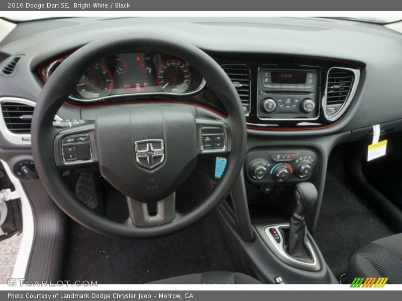 Bright White / Black 2016 Dodge Dart SE