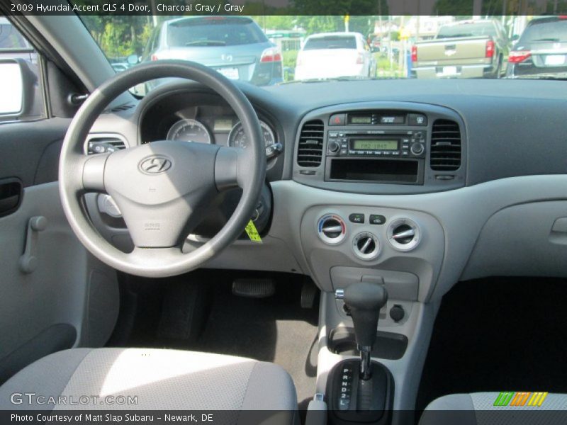 Charcoal Gray / Gray 2009 Hyundai Accent GLS 4 Door