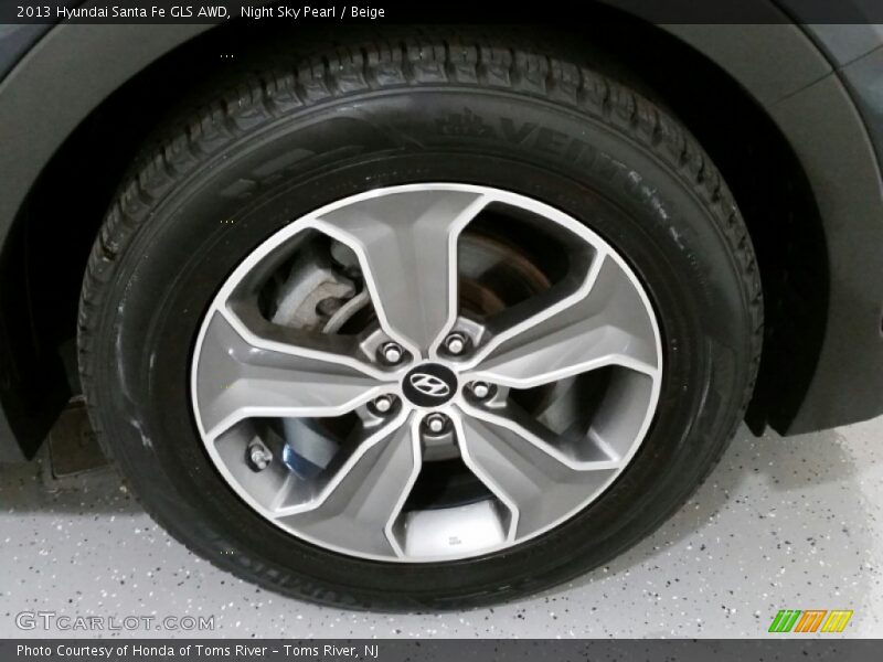 Night Sky Pearl / Beige 2013 Hyundai Santa Fe GLS AWD