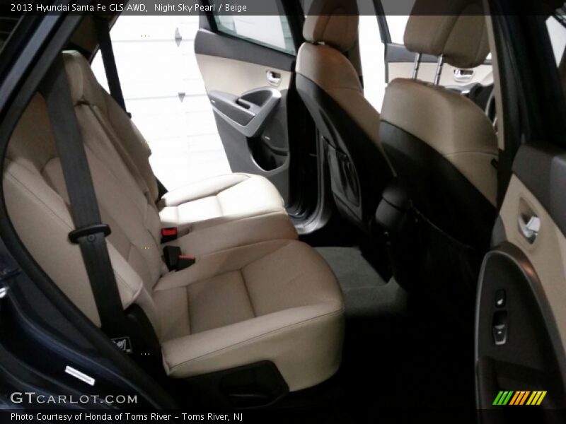 Night Sky Pearl / Beige 2013 Hyundai Santa Fe GLS AWD