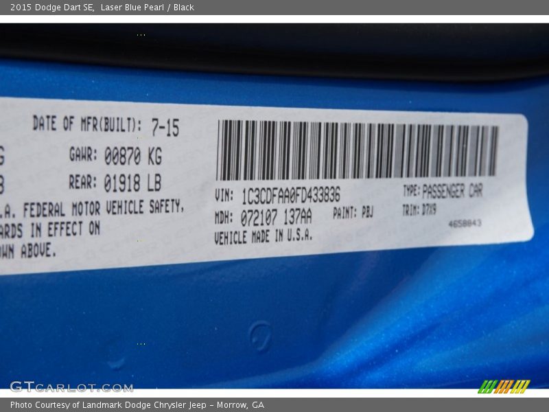 Laser Blue Pearl / Black 2015 Dodge Dart SE
