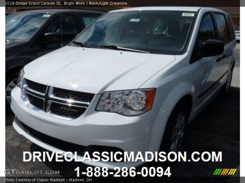 Bright White / Black/Light Graystone 2016 Dodge Grand Caravan SE