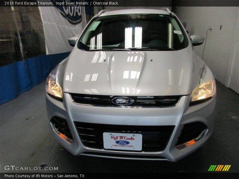 Ingot Silver Metallic / Charcoal Black 2016 Ford Escape Titanium