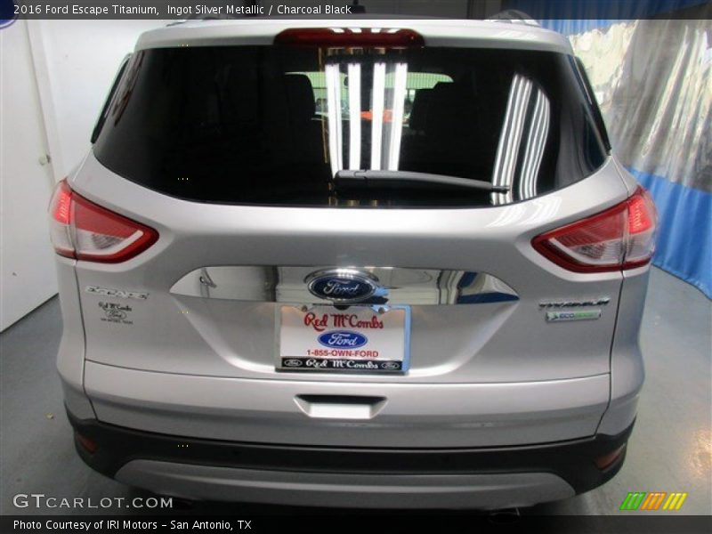 Ingot Silver Metallic / Charcoal Black 2016 Ford Escape Titanium
