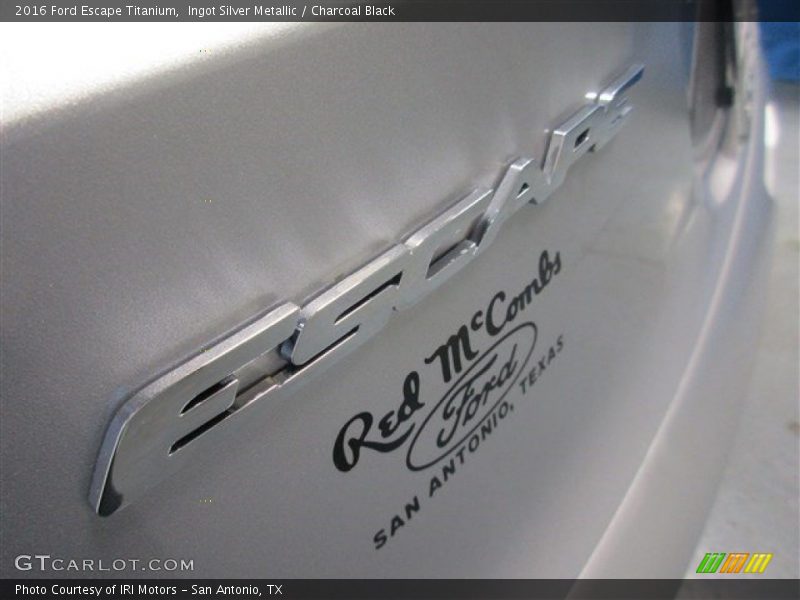 Ingot Silver Metallic / Charcoal Black 2016 Ford Escape Titanium
