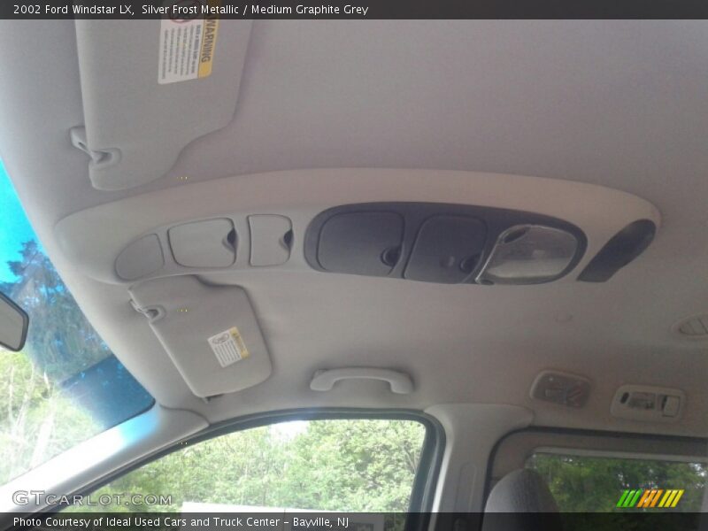 Silver Frost Metallic / Medium Graphite Grey 2002 Ford Windstar LX
