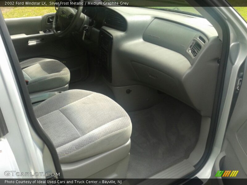 Silver Frost Metallic / Medium Graphite Grey 2002 Ford Windstar LX