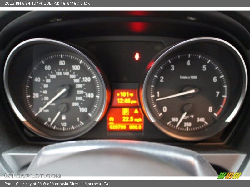 Alpine White / Black 2013 BMW Z4 sDrive 28i