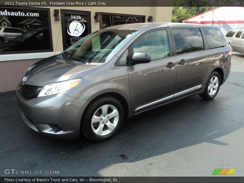 Predawn Gray Mica / Light Gray 2011 Toyota Sienna V6