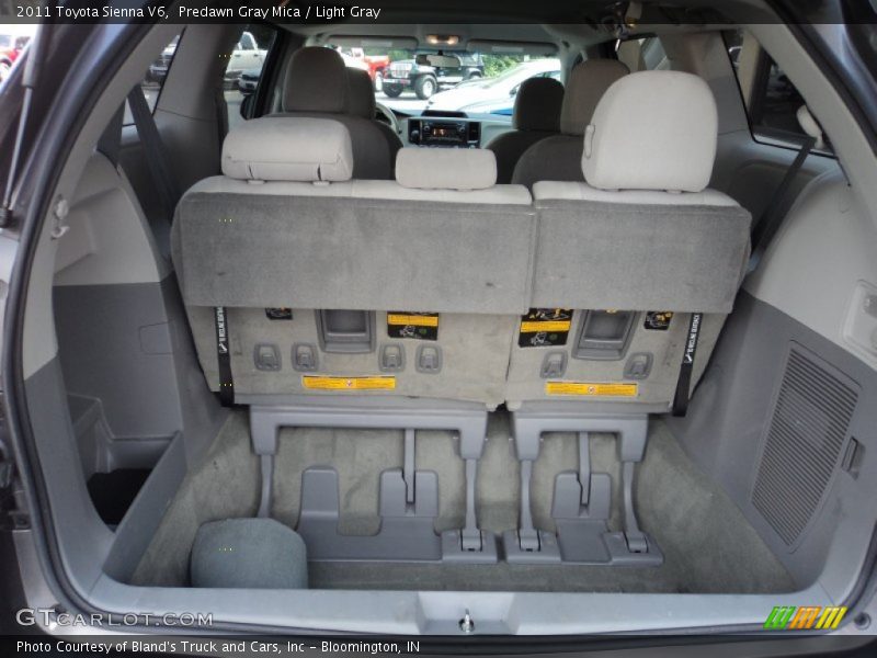 Predawn Gray Mica / Light Gray 2011 Toyota Sienna V6