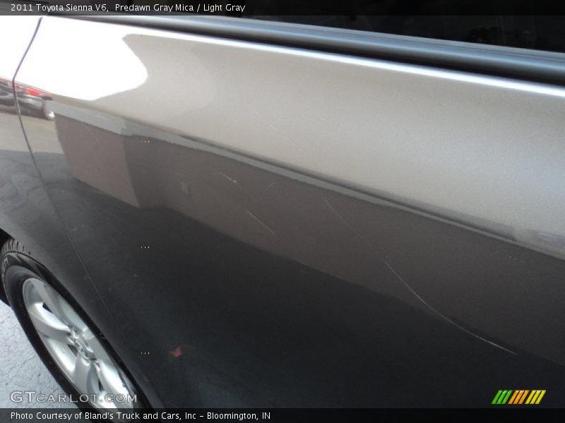 Predawn Gray Mica / Light Gray 2011 Toyota Sienna V6