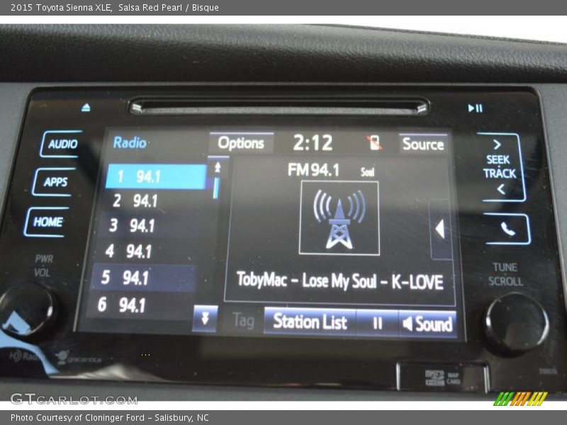 Salsa Red Pearl / Bisque 2015 Toyota Sienna XLE