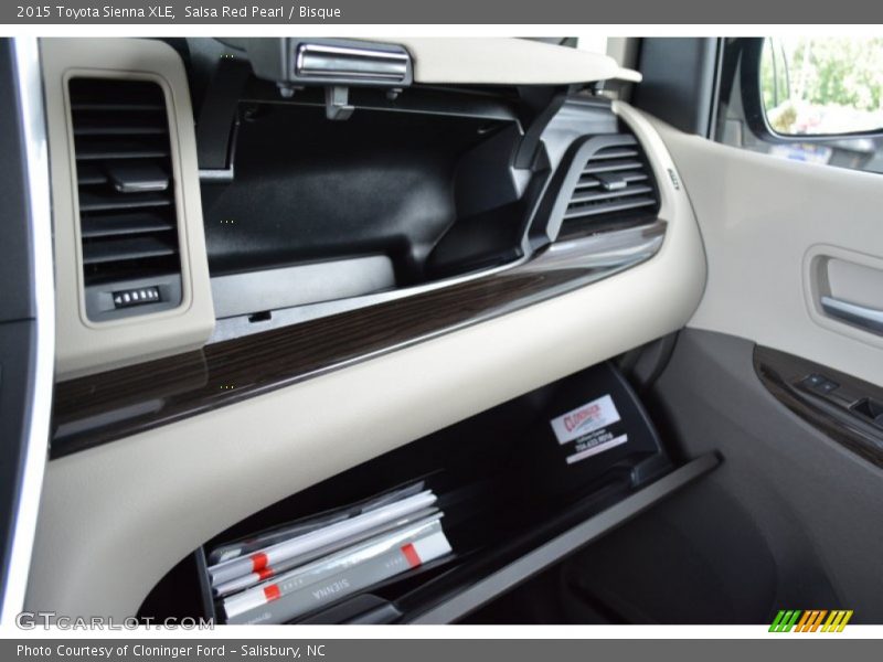 Salsa Red Pearl / Bisque 2015 Toyota Sienna XLE