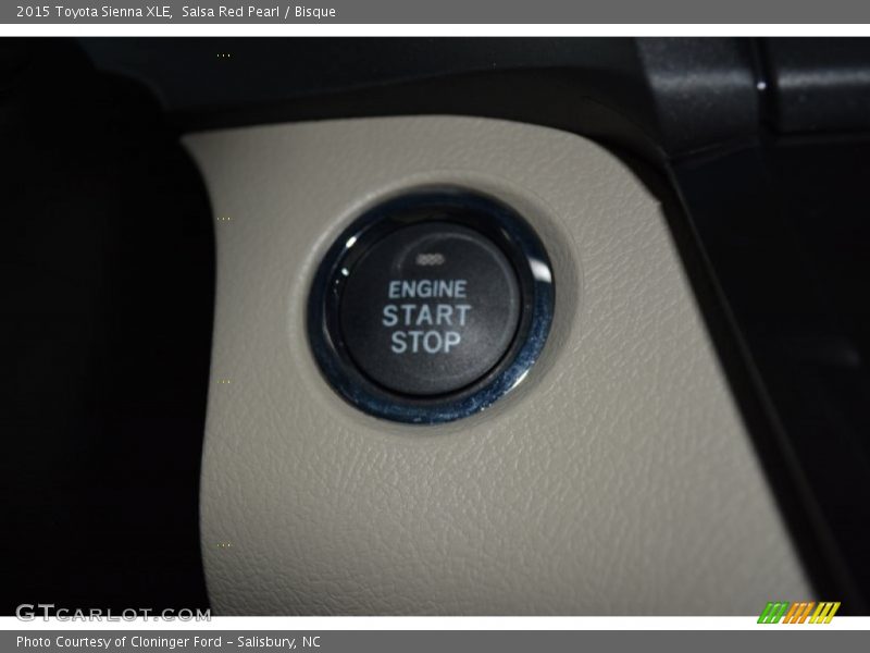 Salsa Red Pearl / Bisque 2015 Toyota Sienna XLE
