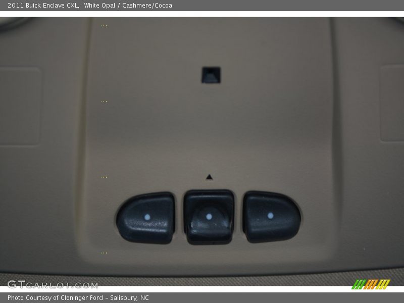 White Opal / Cashmere/Cocoa 2011 Buick Enclave CXL