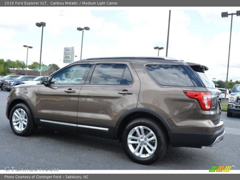  2016 Explorer XLT Caribou Metallic